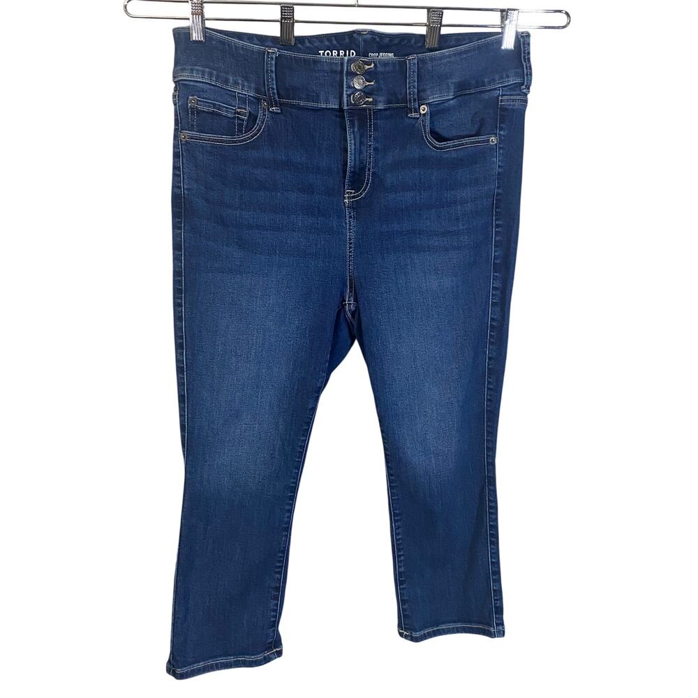 Torrid Crop Jegging Super Soft Medium Wash Calf Length Stretchy Plus Size 16